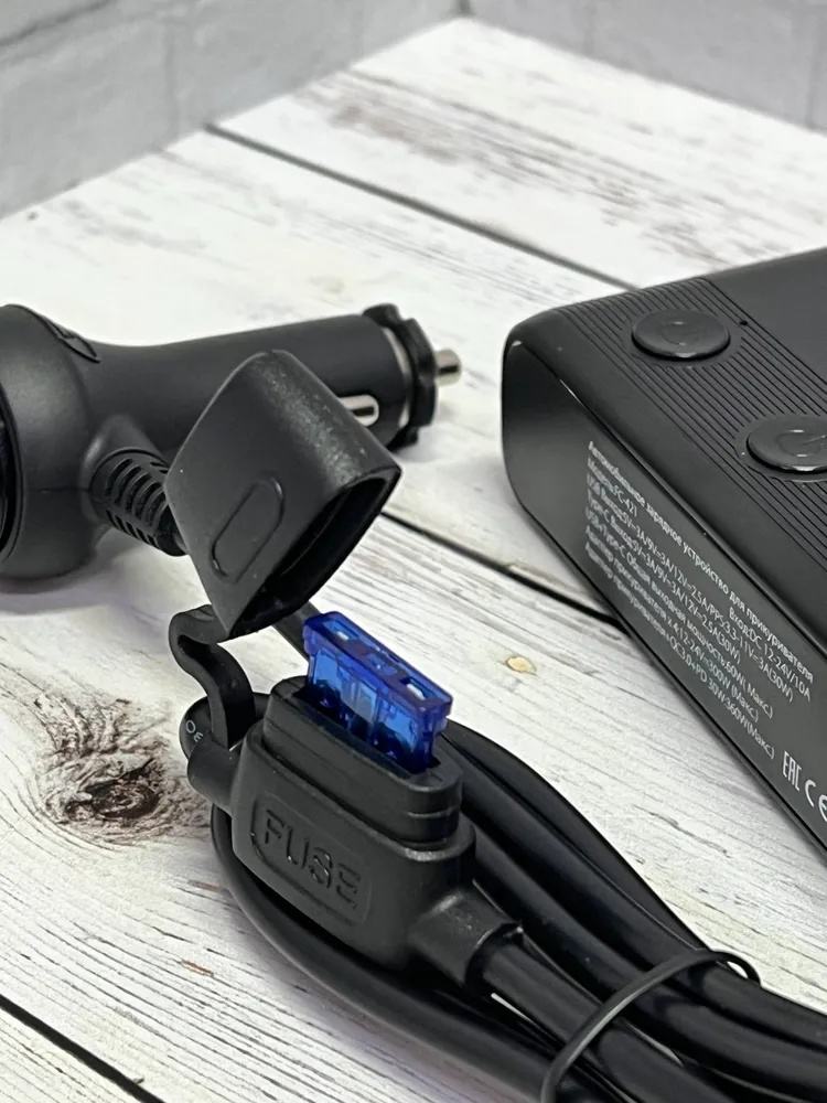 Автомобильный разветвитель прикуривателя Eplutus FC-421 фото-2 Автомобильный разветвитель прикуривателя Eplutus FC-421 фото-2