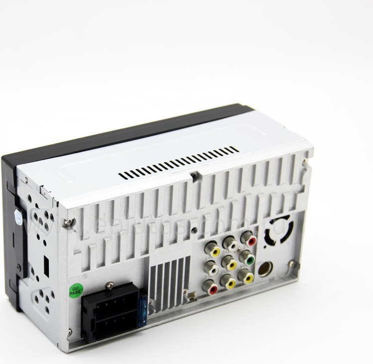 Автомагнитола c встроенным монитором Eplutus CA711 фото-3