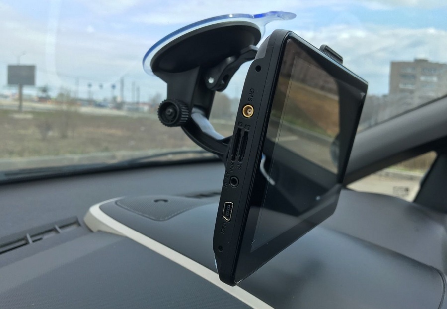 GPS-навигатор GeoFox MID753 + камера! 2Gb фото-3