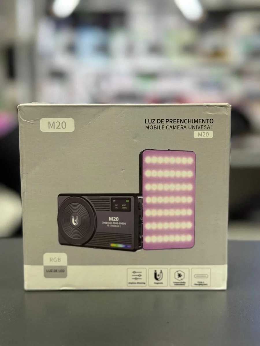 Портативный видеосвет с MagSafe Mobile Camera Universal M20 RGB - фото1