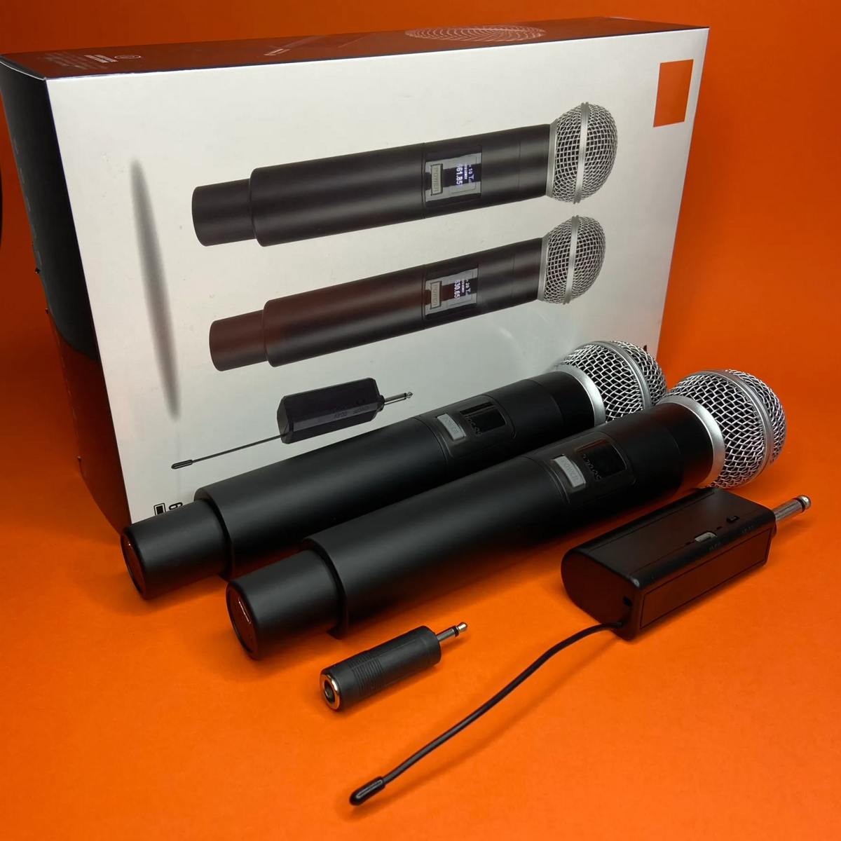Комплект беспроводных микрофонов для вокала и караоке + приёмник T002 - фото1